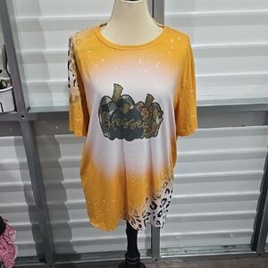 Yellow and White Oversized 3/4 Sleeve T-Shirt‎